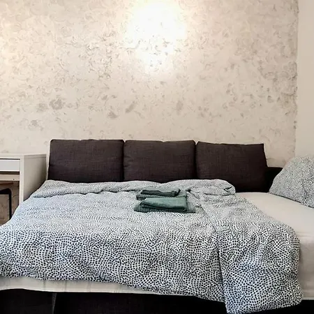 Alestal Arena Apartment *